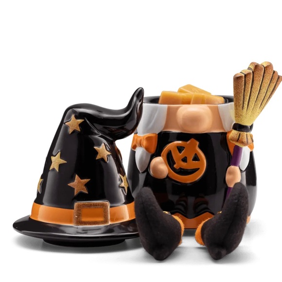 NEW Scentsy Wiked Cute warmer - Picture 2 of 5